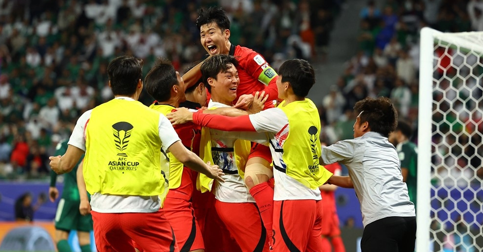 Hàn Quốc thắng kịch tính trên chấm 11m để tiến vào tứ kết Asian Cup 2023