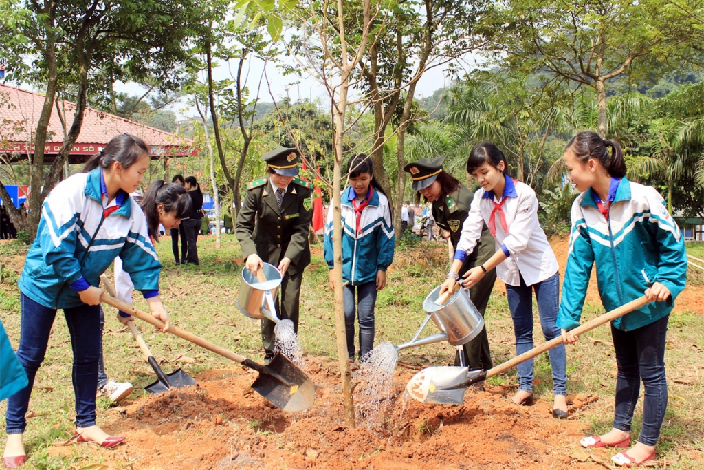 Thủ tướng chỉ thị tổ chức "Tết trồng cây đời đời nhớ ơn Bác Hồ" thiết thực, hiệu quả