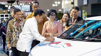 Tổng thống Indonesia tham dự sự kiện giới thiệu xe điện VinFast