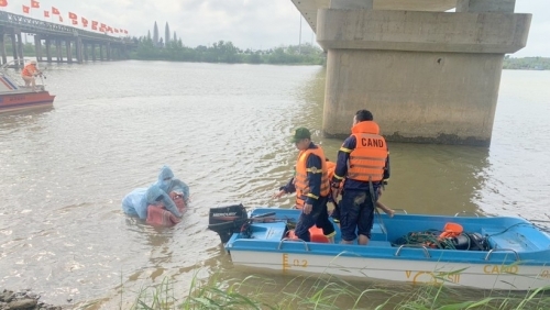 Tìm thấy thi thể nữ giáo viên tử vong trên sông Bến Hải