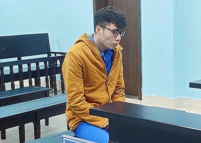 Nguyễn Anh Sử bị đưa ra xét xử tại phiên tòa.