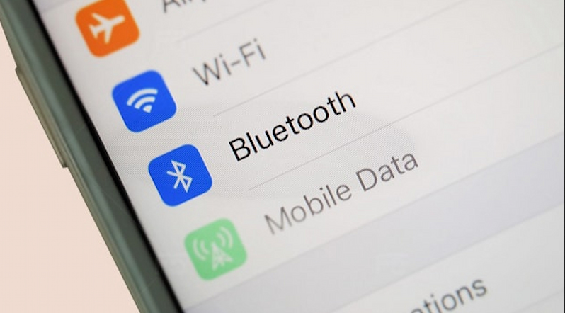 iPhone 15 gặp sự cố kết nối Bluetooth