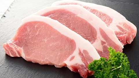 Những ai nên hạn chế ăn thịt lợn