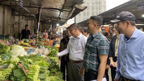 Huyện Thanh Trì: nhân rộng mô hình chợ văn minh thương mại, an toàn thực phẩm