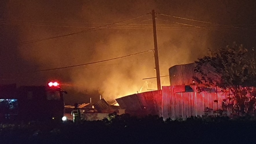 Hà Nội: Cháy nhà xưởng khiến 3 người bị thương