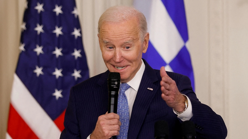 Tổng thống Joe Biden nắm giữ chiến thắng trong ngày "Siêu Thứ Ba"