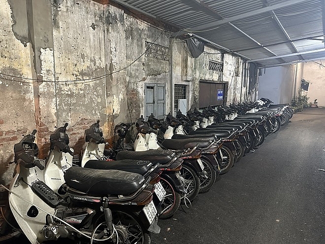 Hà Nội: tìm chủ sở hữu của 16 chiếc xe máy Honda Dream