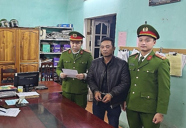 Tài xế Lê Văn Tân bị CQCA bắt giữ (Ảnh: Cơ quan công an cung cấp)