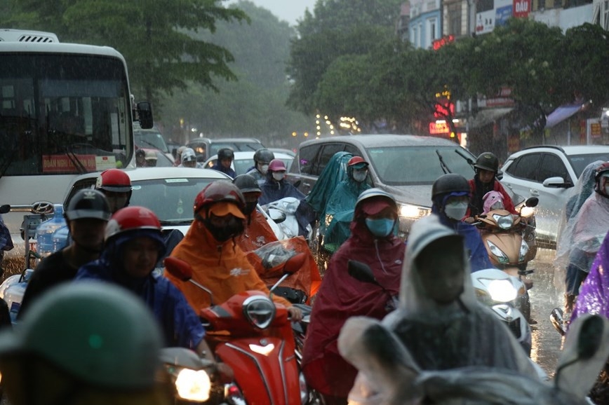 Dự báo thời tiết ngày 8/3/2024: Hà Nội mưa rét, nhiệt độ thấp nhất 16 độ