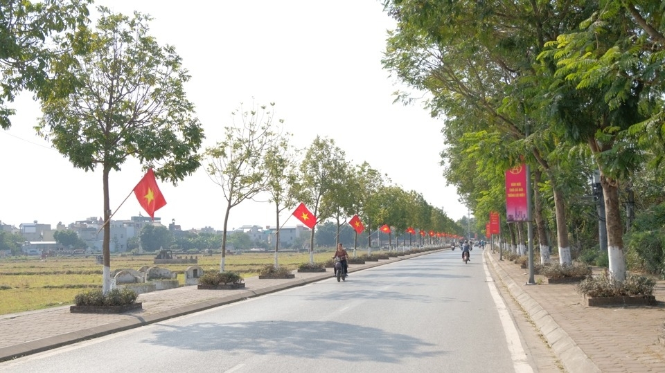 Đường giao thông nông thôn tại xã Vĩnh Quỳnh (huyện Thanh Trì).