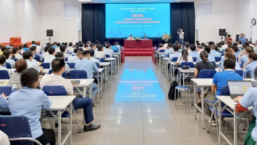 Chủ tịch UBND TP Hà Nội sẽ đối thoại với công nhân vào tháng 5