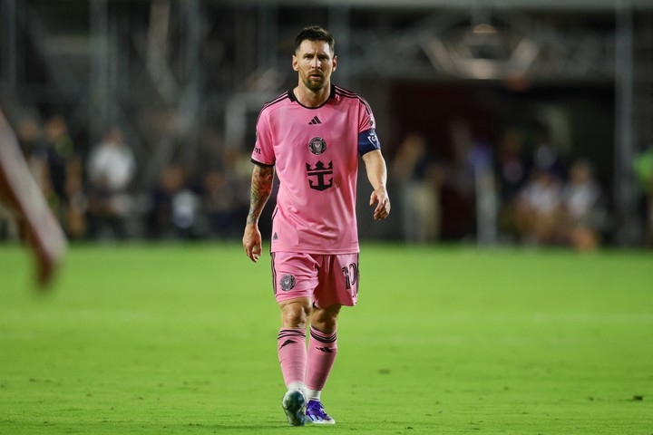 Messi vắng mặt trong 2 trận đấu của Argentina
