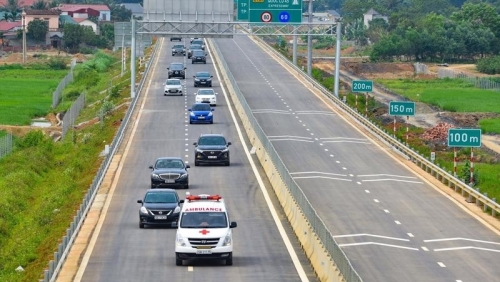 Đề nghị triển khai hệ thống giao thông thông minh trên các tuyến đường cao tốc