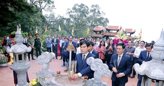 Vĩnh Phúc: Khai mạc lễ hội Tây Thiên thu hút hàng vạn du khách tham dự