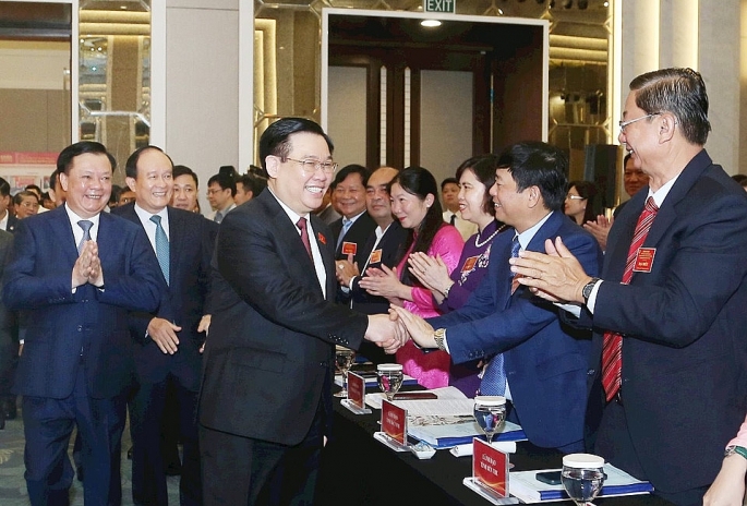 Chủ tịch Quốc hội Vương Đình Huệ với các đại biểu dự hội nghị toàn quốc tổng kết công tác HĐND các tỉnh, thành phố năm 2023.