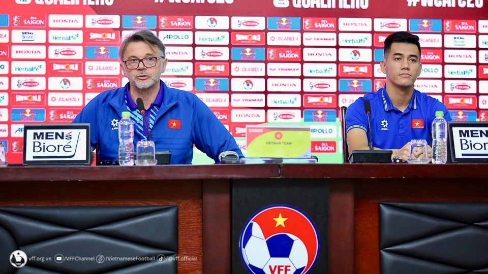HLV Philippe Troussier nói gì trước trận lượt về với đội tuyển Indonesia?