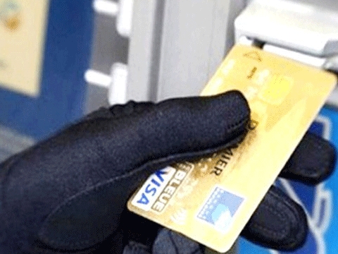 Bài 1: Thẻ trong ví, không giao dịch mua bán nhưng… bỗng dưng mất tiền