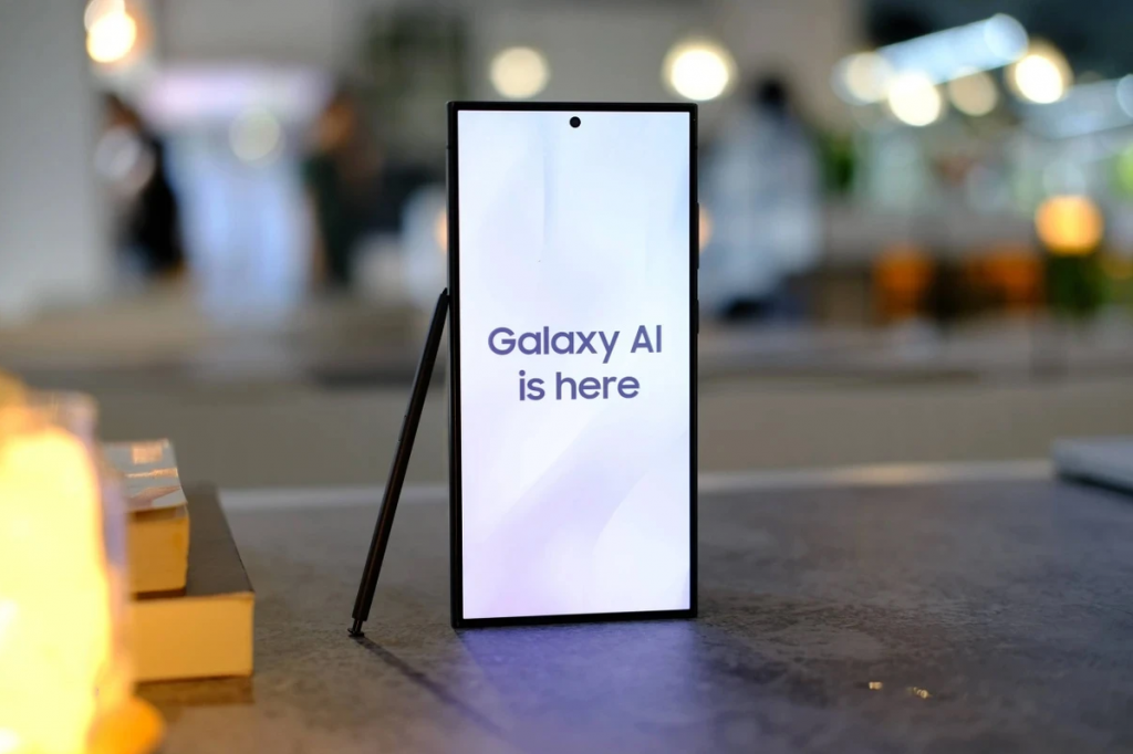 Samsung quyết định tích hợp Galaxy AI trên các dòng thiết bị cũ