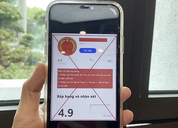 Cảnh giác không cài đặt phần mềm giả mạo “Dịch vụ công”. Ảnh: Công an TP Hà Nội