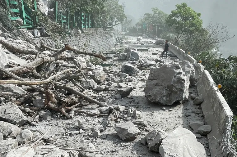 Động đất tại Đài Loan (Trung Quốc): 9 người thiệt mạng, hơn 800 người bị thương và 50 người mất tích