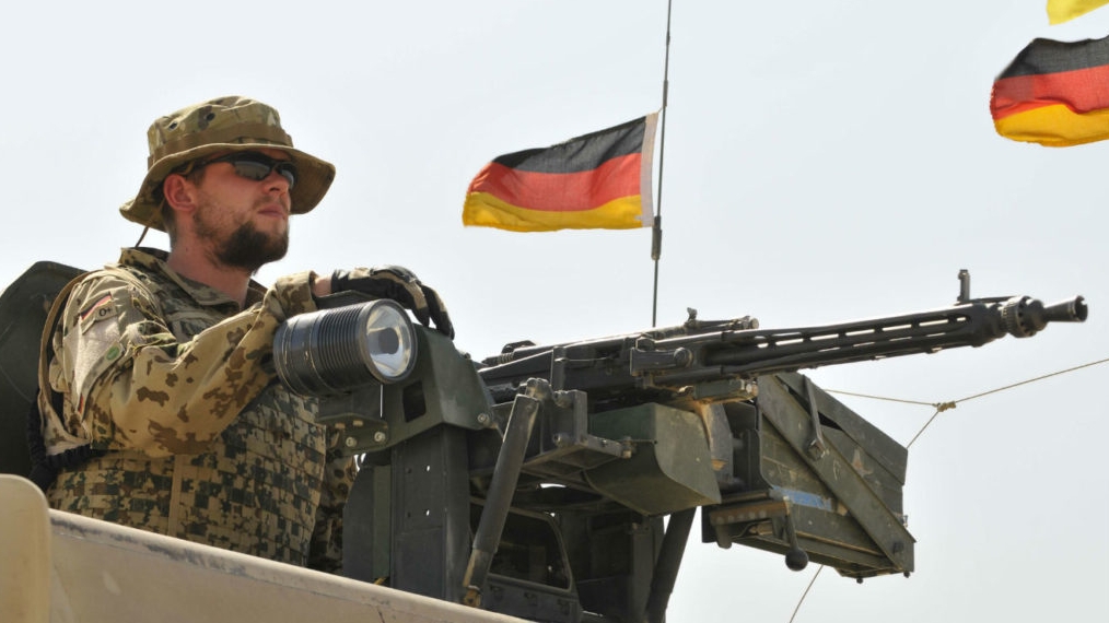 Đức sẽ chi thêm 9 tỷ euro cho quốc phòng