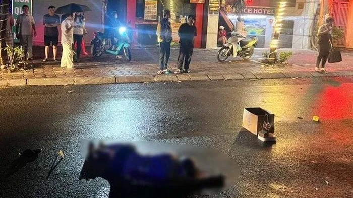 Hà Nội: tìm nhân chứng vụ tai nạn xe máy khiến 1 người tử vong