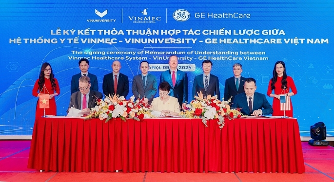 Lễ ký kết thỏa thuận hợp tác chiến lược giữa Vinmec, VinUniversity, GE Healthcare