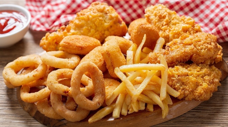 4 thực phẩm có hàm lượng cholesterol cao bạn nên tránh