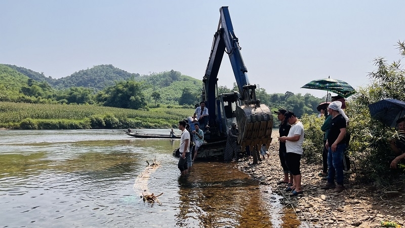 Quảng Bình: cần làm rõ việc có hố sâu dưới sông khiến 2 nữ sinh đuối nước tử vong