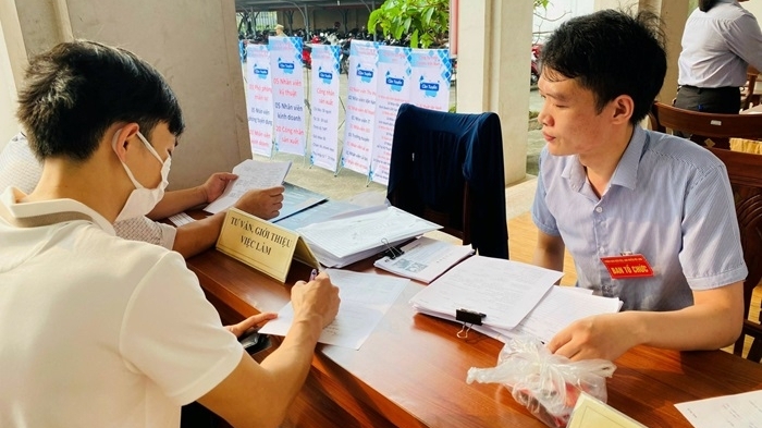 Hà Nội tuyển dụng hơn 1.800 chỉ tiêu tại Phiên giao dịch việc làm huyện Mê Linh năm 2024
