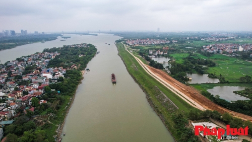 Nhìn toàn cảnh hai vị trí sẽ xây đập dâng trên sông Hồng