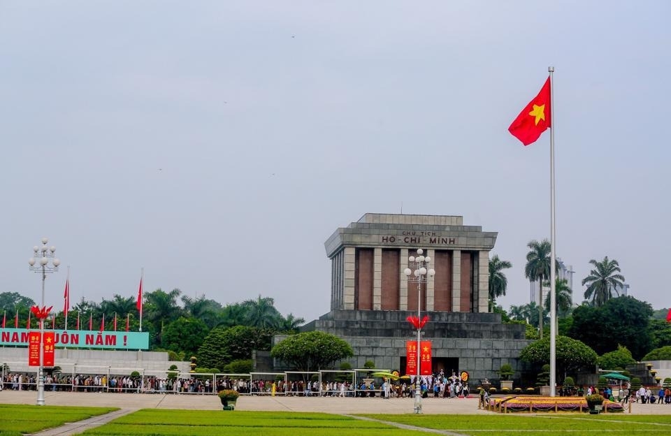 Hà Nội tổ chức 5 điểm trông giữ xe phục vụ Nhân dân thăm, viếng Lăng Chủ tịch Hồ Chí Minh