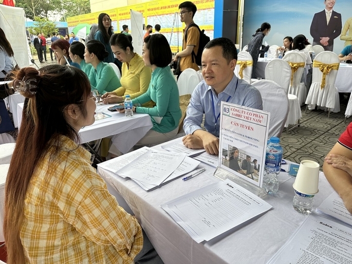 Tuyển dụng 2.000 chỉ tiêu lao động trong “Ngày hội gắn kết giáo dục nghề nghiệp Thủ đô”