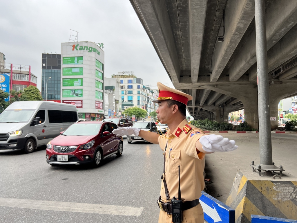 Thủ tướng gửi thư khen lực lượng Cảnh sát giao thông đảm bảo an toàn dịp nghỉ lễ 30/4-1/5