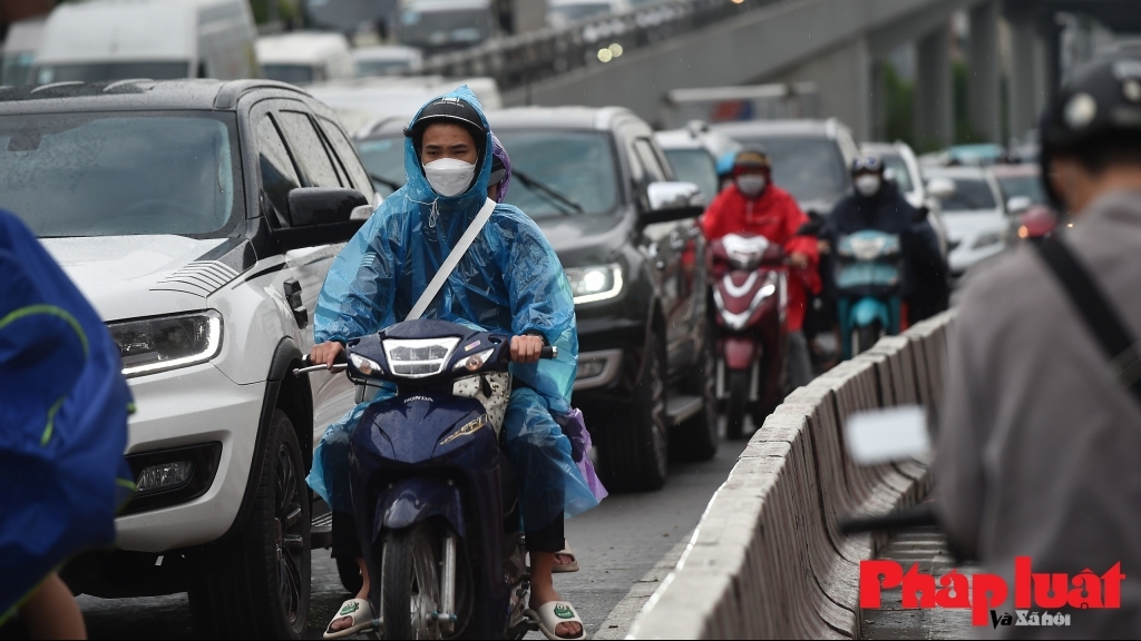 Dự báo thời tiết ngày 8/5: Hà Nội có mưa rào và dông rải rác, cục bộ có mưa to