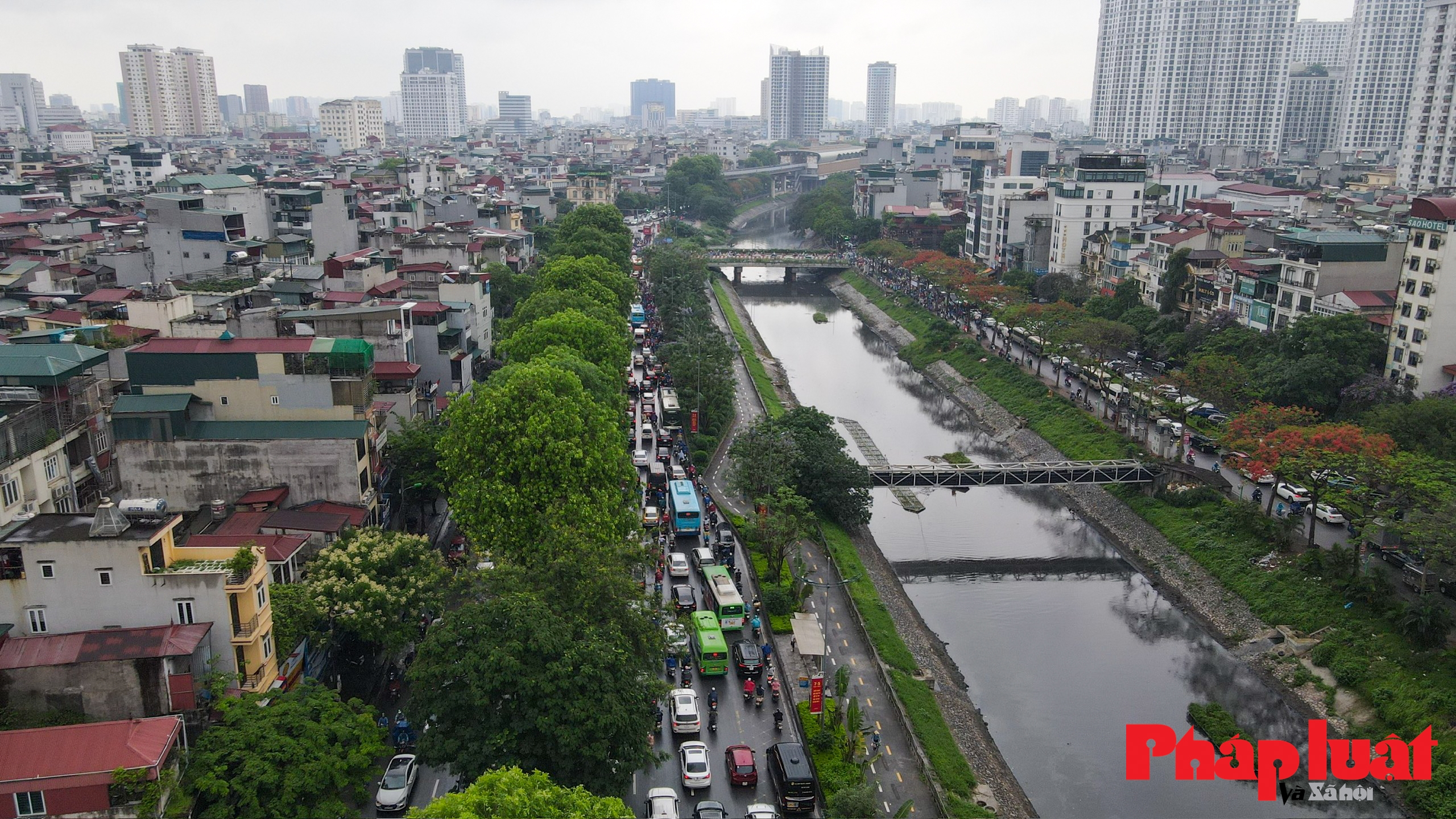 Hiện trạng đường Láng được đề xuất mở rộng lên 53,5m