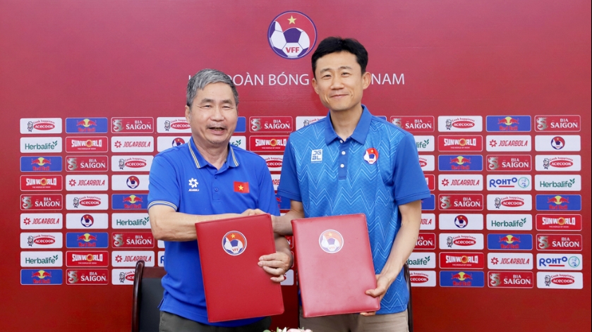 Đội tuyển Việt Nam có thêm trợ lý HLV người Hàn Quốc