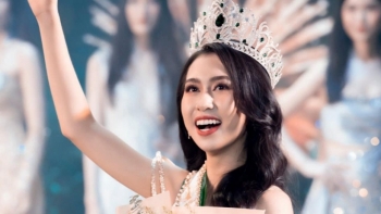 Màn ứng xử khéo léo của tân Hoa hậu Đại sứ Du lịch Việt Nam 2024