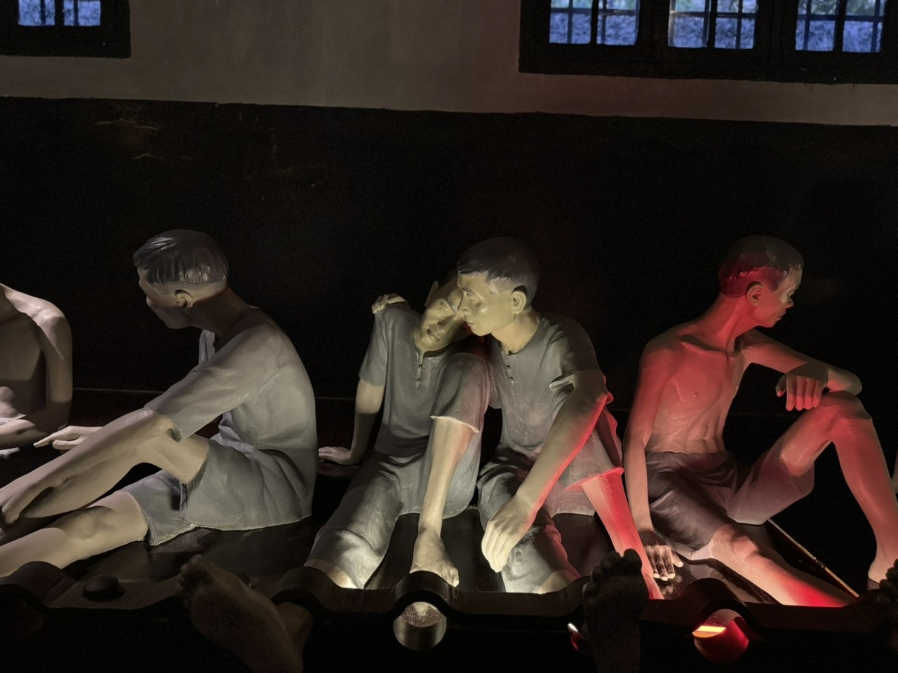 Nhà tù Hỏa Lò – Dấu tích của một Hà Nội kiên cường