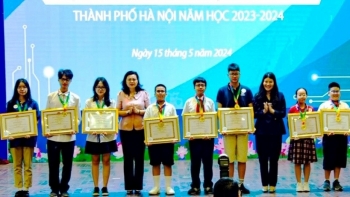2 học sinh Hà Nội góp mặt tại cuộc thi Vô địch tin học văn phòng thế giới