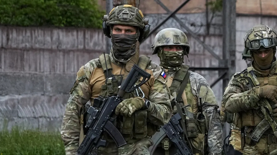 Lính dù Nga tấn công bất ngờ, chiếm cứ điểm quan trọng gần Avdiivka