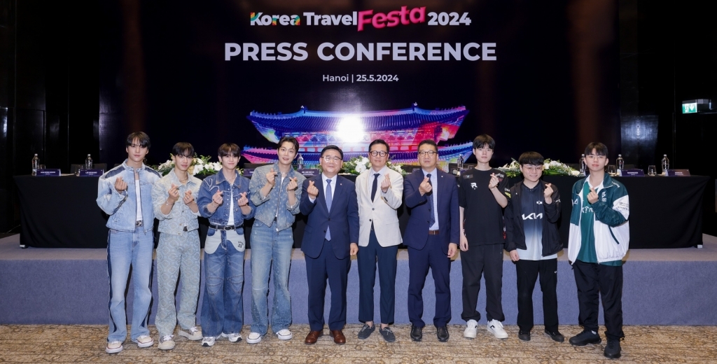 Nhiều nghệ sỹ nổi tiếng xứ sở kim chi tham dự Lễ hội Du lịch Hàn Quốc - Korea Travel Festa 2024