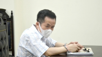 Tòa án Nhân dân TP Hà Nội vừa mở phiên tòa xét xử bị cáo Duy Đức Tuấn về tội “Cưỡng đoạt tài sản”.