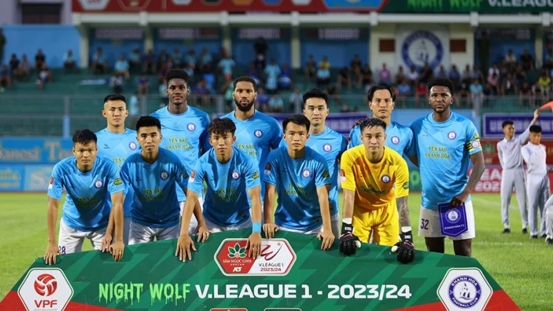 Xác định được đội bóng đầu tiên chính thức xuống hạng tại V-League