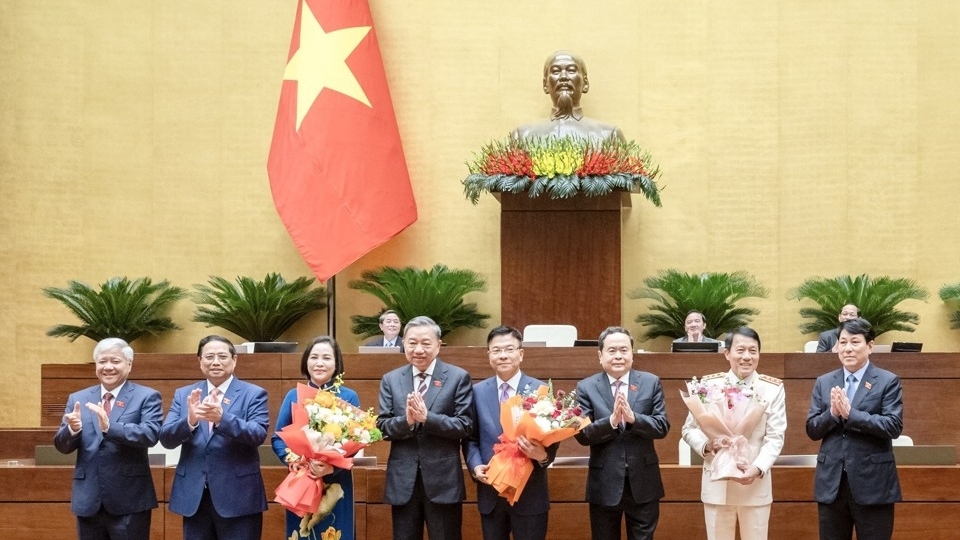 Bộ trưởng Tư pháp Lê Thành Long được bổ nhiệm làm Phó Thủ tướng Chính phủ