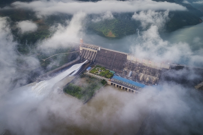 13h chiều nay, hồ thủy điện Sơn La, Tuyên Quang mở cửa xả đáy