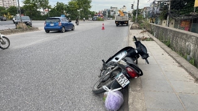 Hà Nội: tìm người biết thông tin vụ tai nạn chết người trên đường An Dương Vương