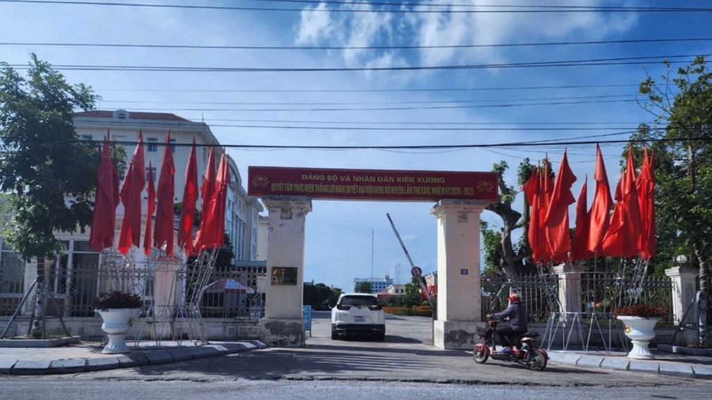 Thái Bình: khởi tố, bắt tạm giam Phó Chủ tịch Thường trực UBND huyện Kiến Xương