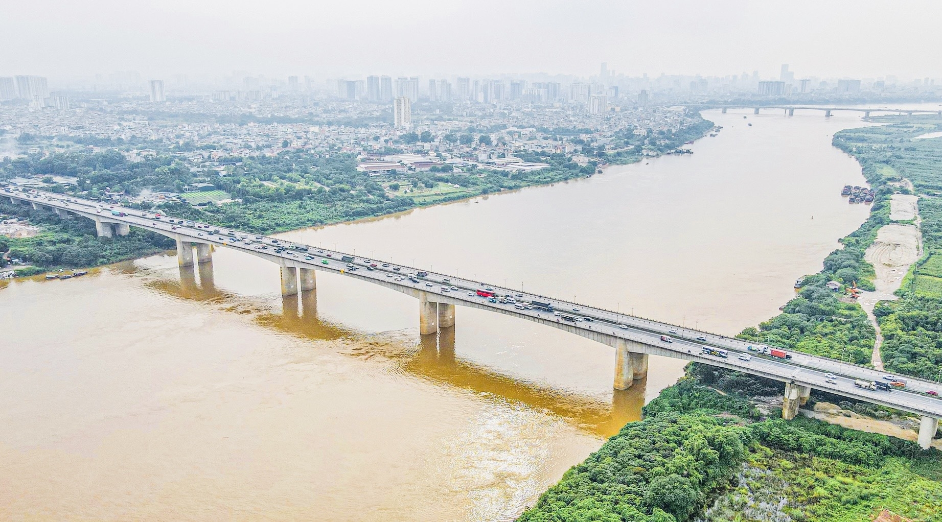 Hà Nội và những cây cầu đi cùng năm tháng