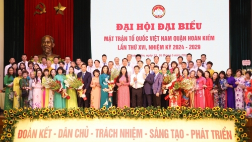 Bà Trương Thị Thanh Nhàn làm Chủ tịch Ủy ban MTTQ Việt Nam quận Hoàn Kiếm khóa XVI